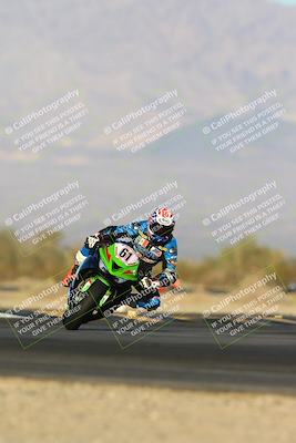 media/Dec-07-2024-CVMA (Sat) [[21c5f1ef85]]/Race 12-Supersport Middleweight/